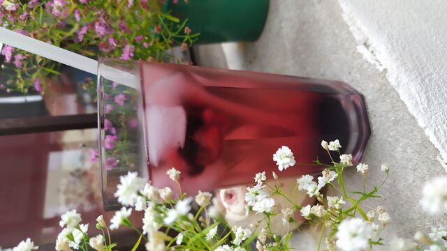 Ledový ovocný čaj