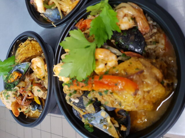 Jambalaya...( paella d origine de la nouvelle orleans )
9.50 euro p pers