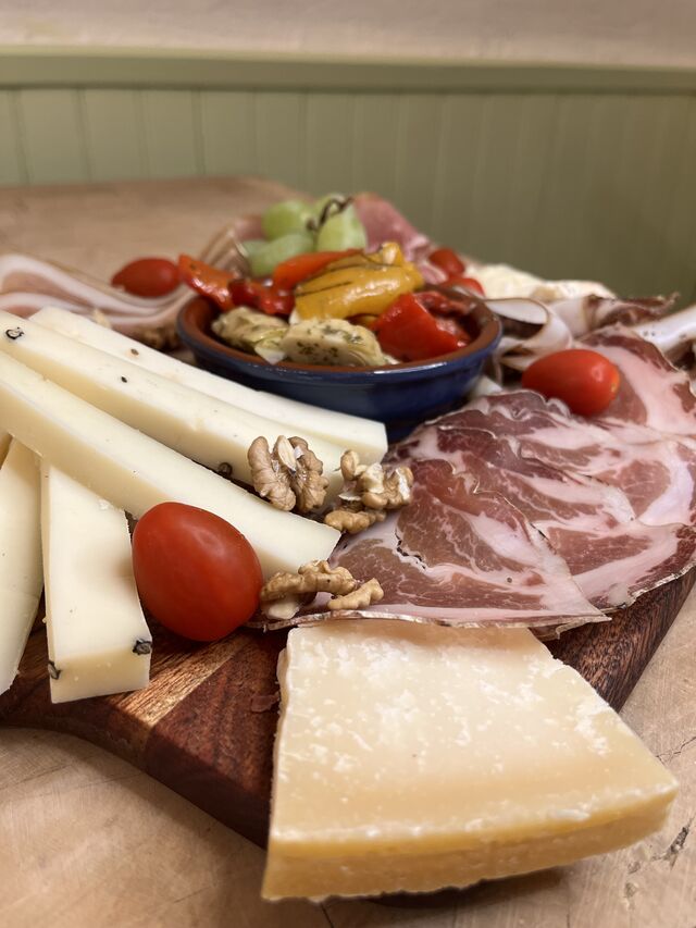 Planche de Charcuteries et Fromages Italiens