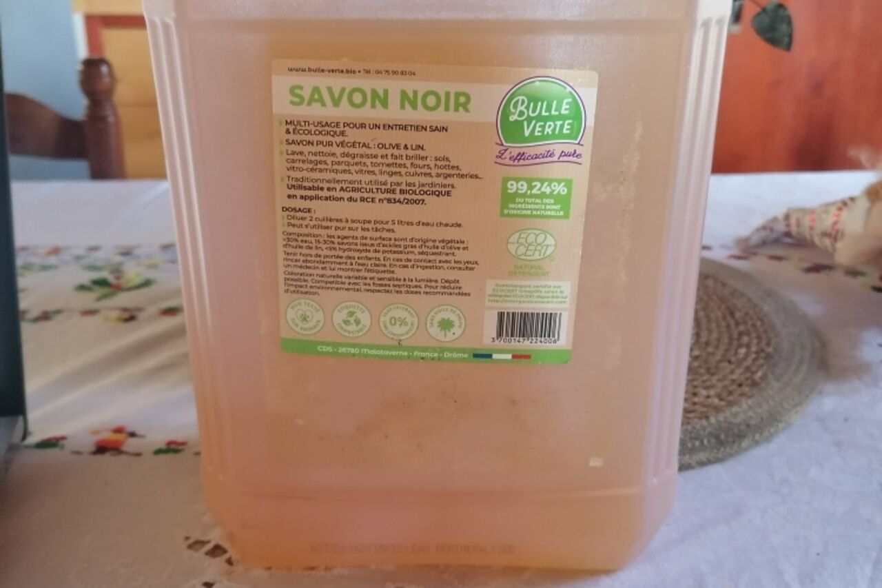 Savon noir Multi usage pour entretien sain et écologique
