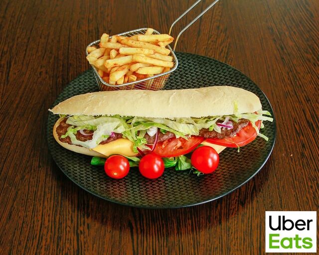 Envie d’un Américain ? C’est Chez Tacos Burger Avenue .
Tacos Burger Avenue à votre service.#tacos #manger #toulouse