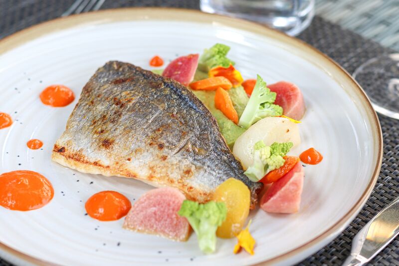 Notre poisson du moment accompagné d’une mousseline de brocolis fumée 