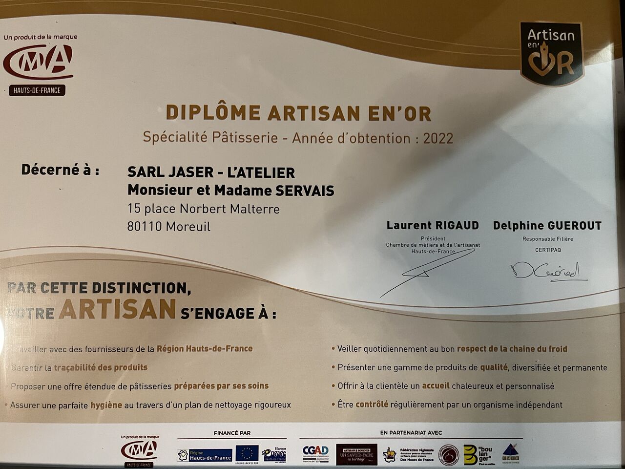 Diplôme artisan en or, spécialité pâtisserie