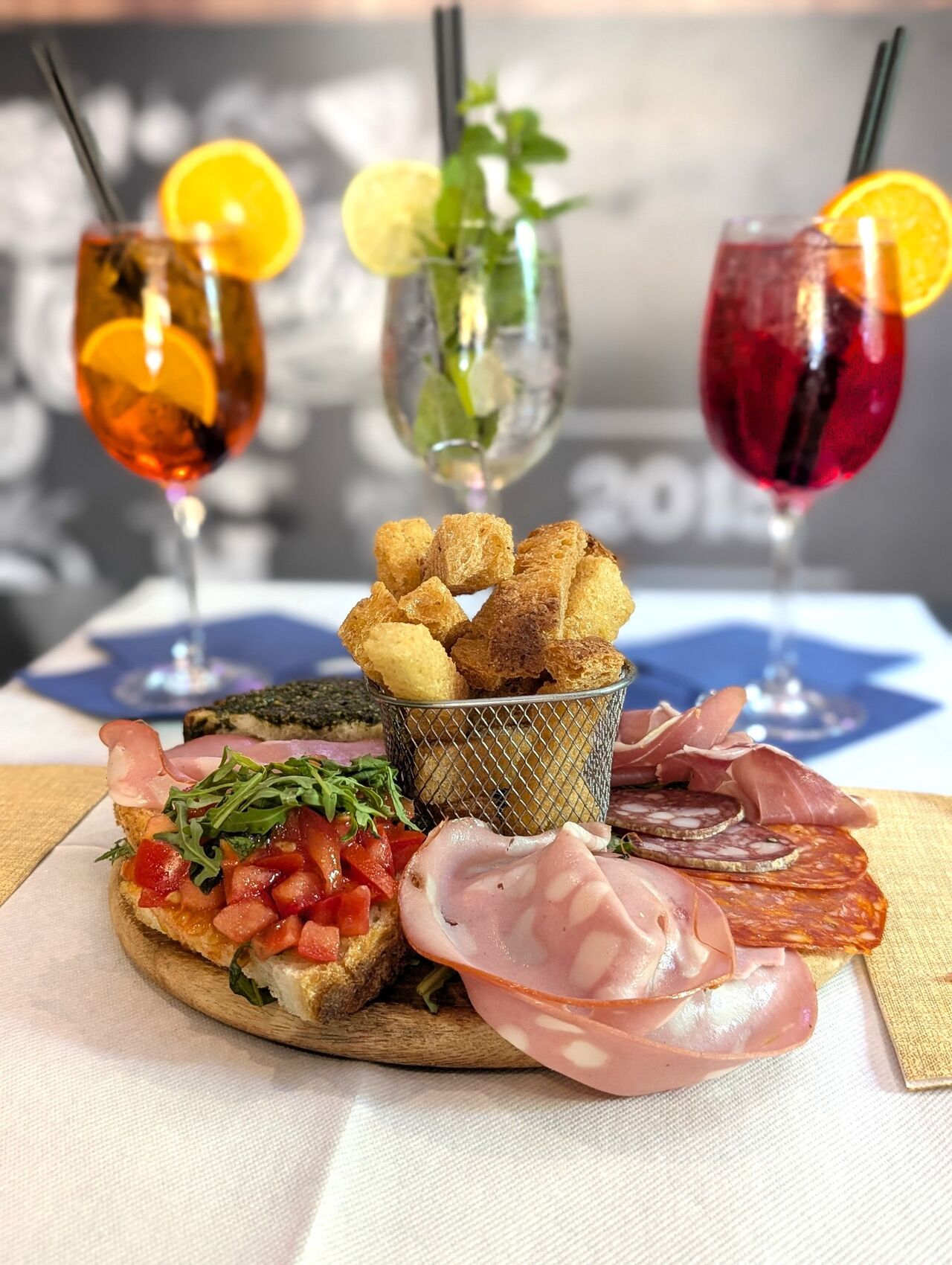 APERITIVO E DOPOCENA