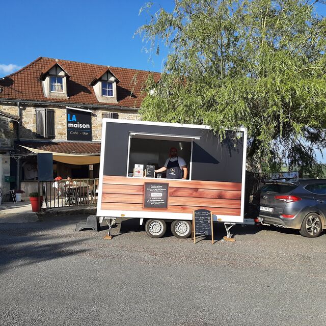 La Maison Café bar à Parisot