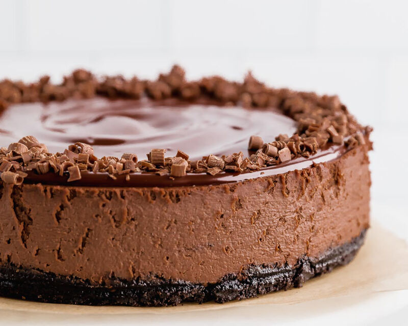 CHOCOLATE MUSSE CAKE