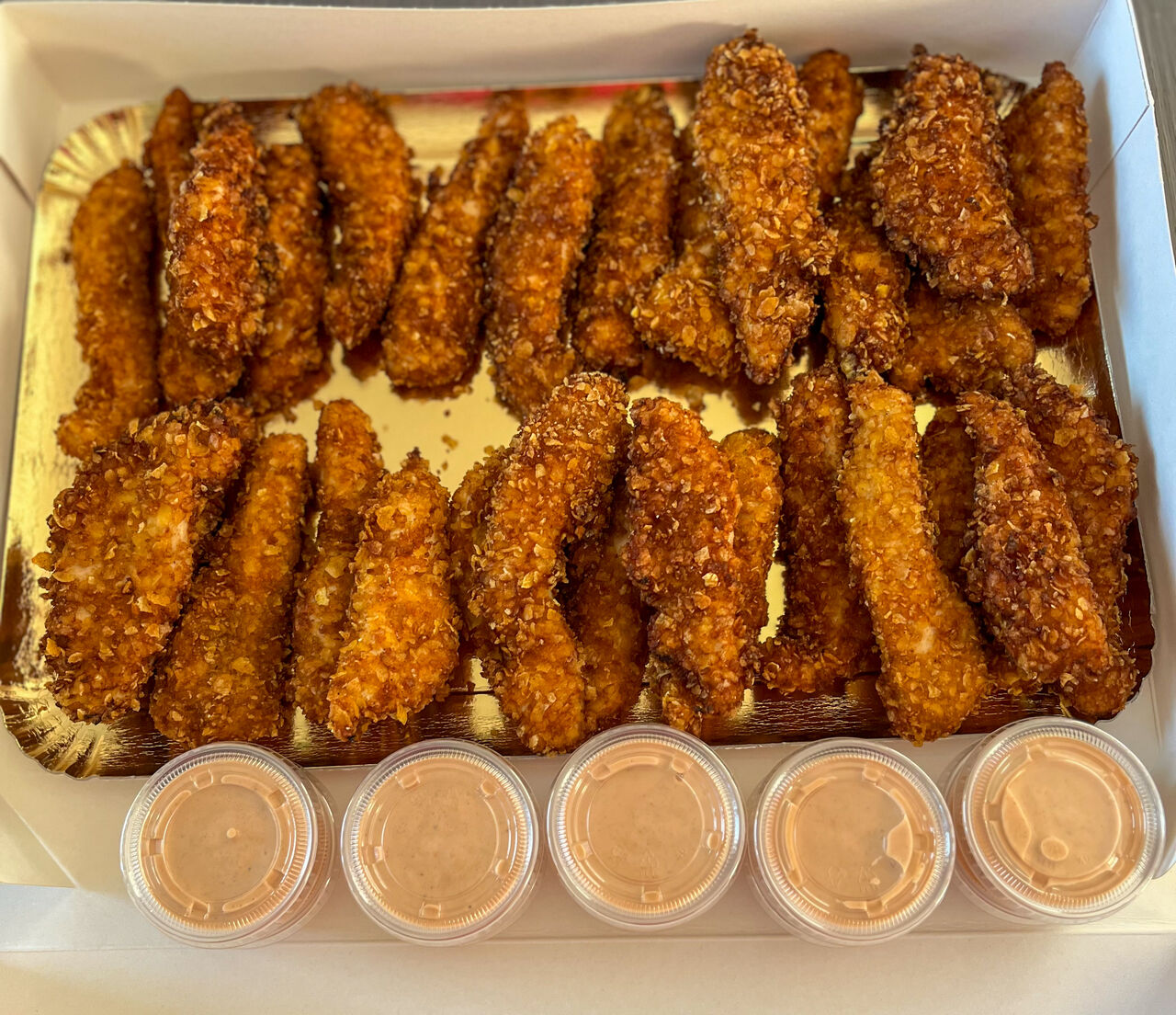 Box tenders de poulet signature + sauce spéciale Mumu