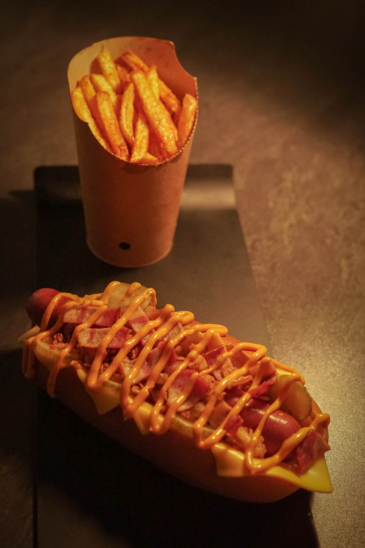 The Notorious uniquement en XL pour les grosses faims
* Saucisse pur boeuf