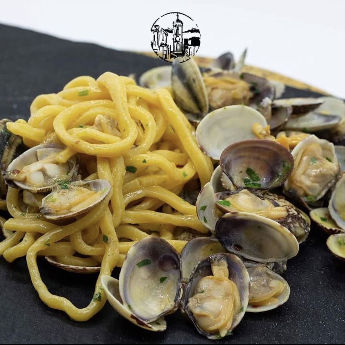 Tonnarelli con vongole veraci 