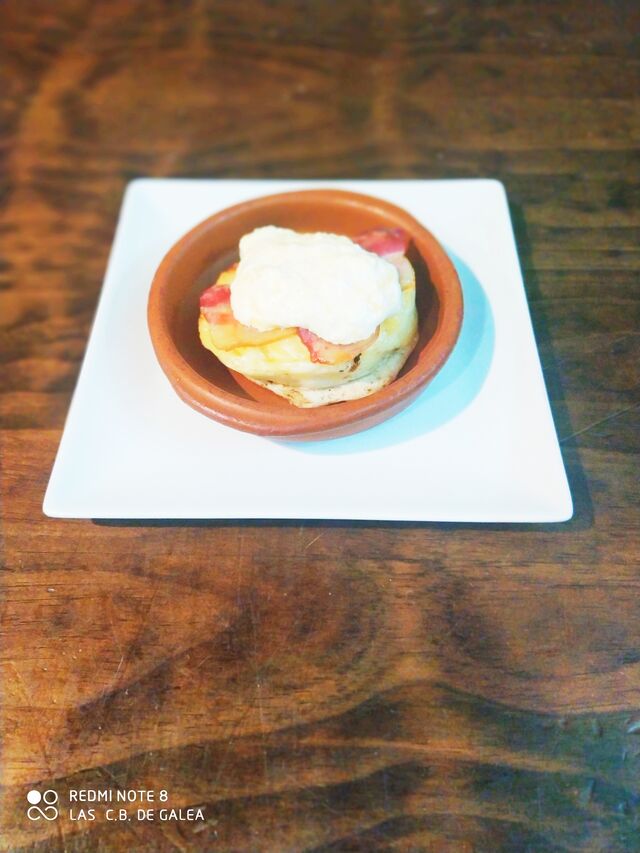 Gratinado de patatas con Beicon y crema de queso