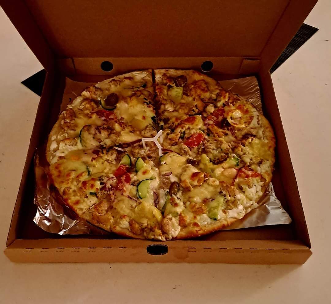 Téglási Betyár Pizza