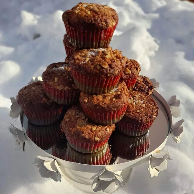 Muffinky s medom,jabĺčkami a orieškami