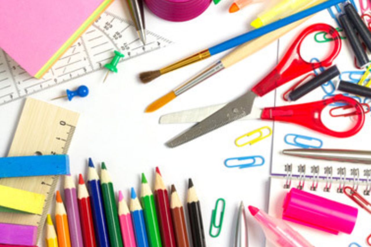 Schreibwaren und Schulbuchbestellung