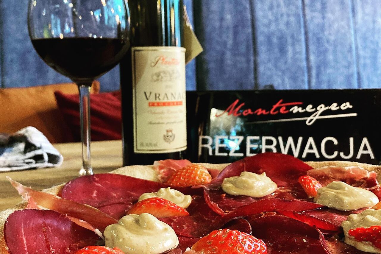 Zarezerwuj stolik! 📞