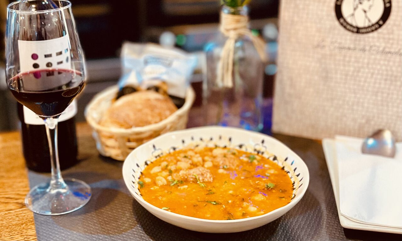 Plato del día: Garbanzos con chorizo de Jabugo 100% Ibérico de Bellota Sánchez Romero Carvajal