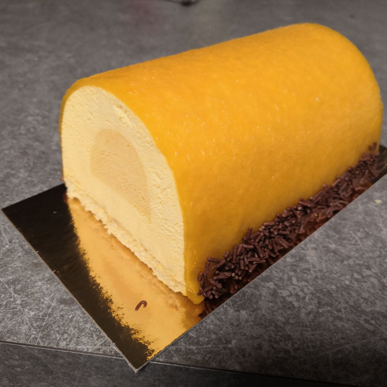 Bûche Exotique (2022)