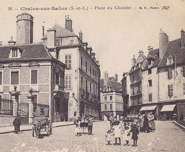 La Place du Chatelet