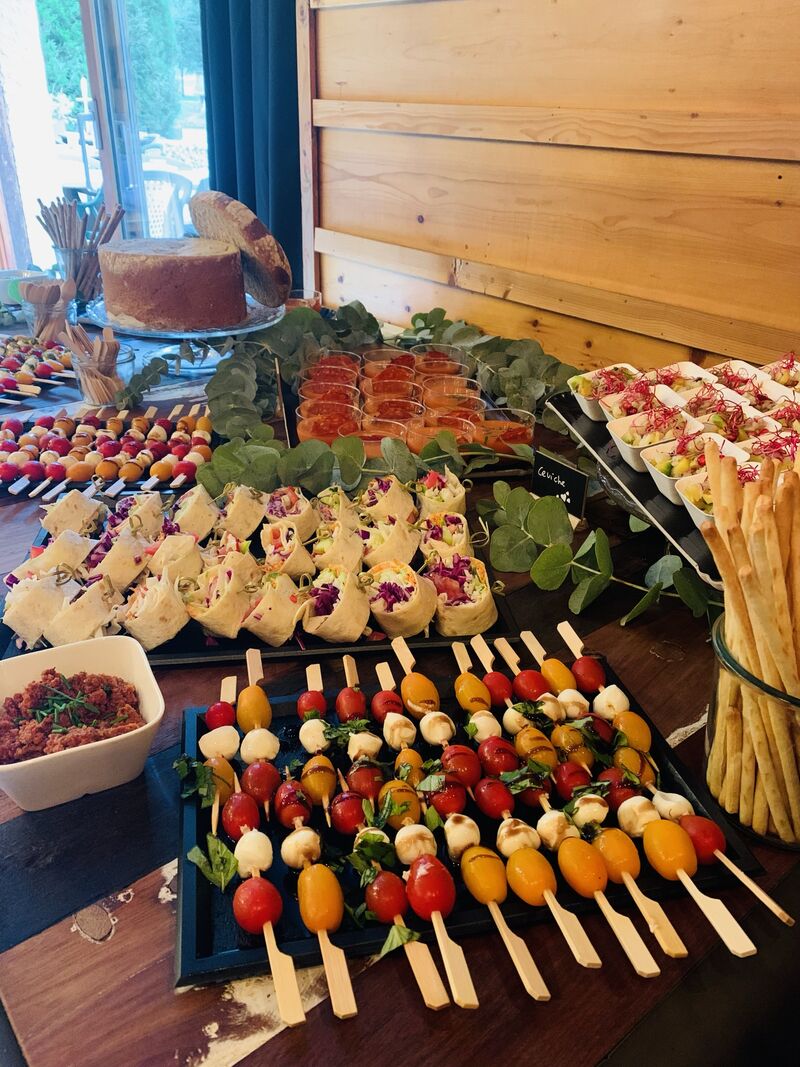 Buffet mariage
Brochettes de tomates mozzarella