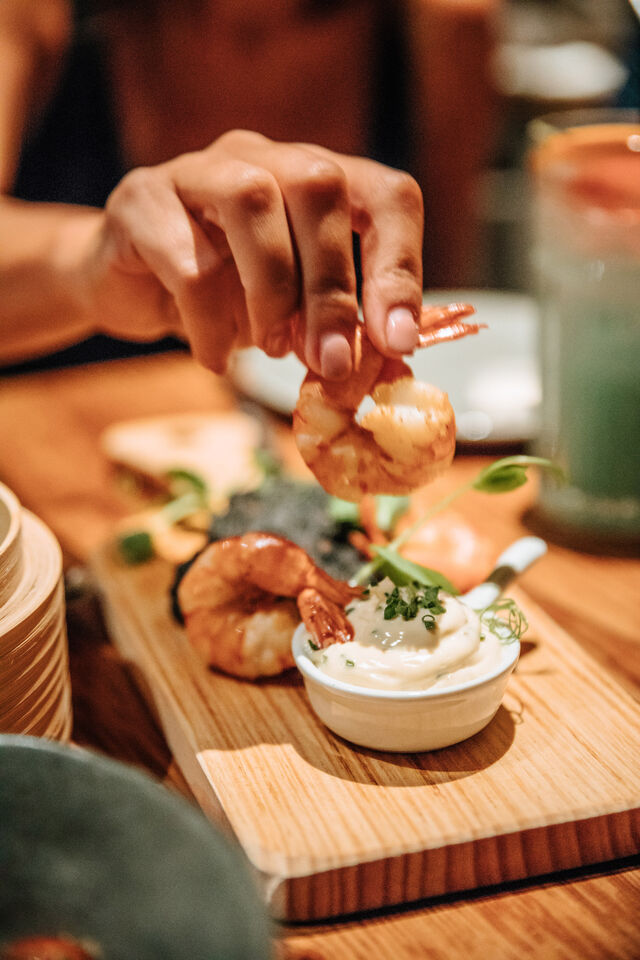 PARTILHE COM OS SEUS AMIGOS!
SHARE IT ALL WITH FRIENDS!