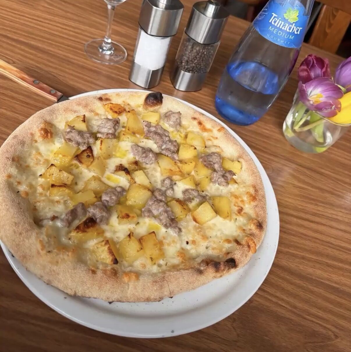 Pizza salsiccia e patate 