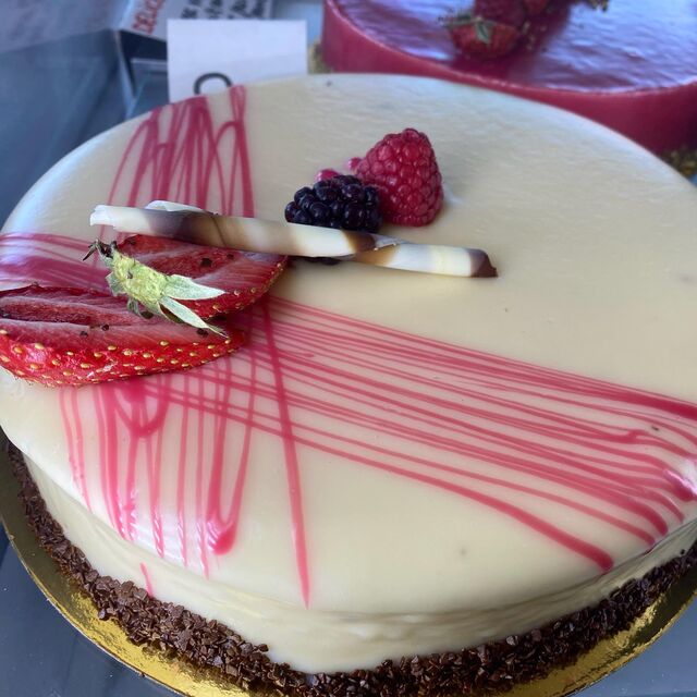 Gâteaux de la bonne fête des mères préparés et réalisés par Marine, notre pâtissière 🍰👩🏼‍🍳💞