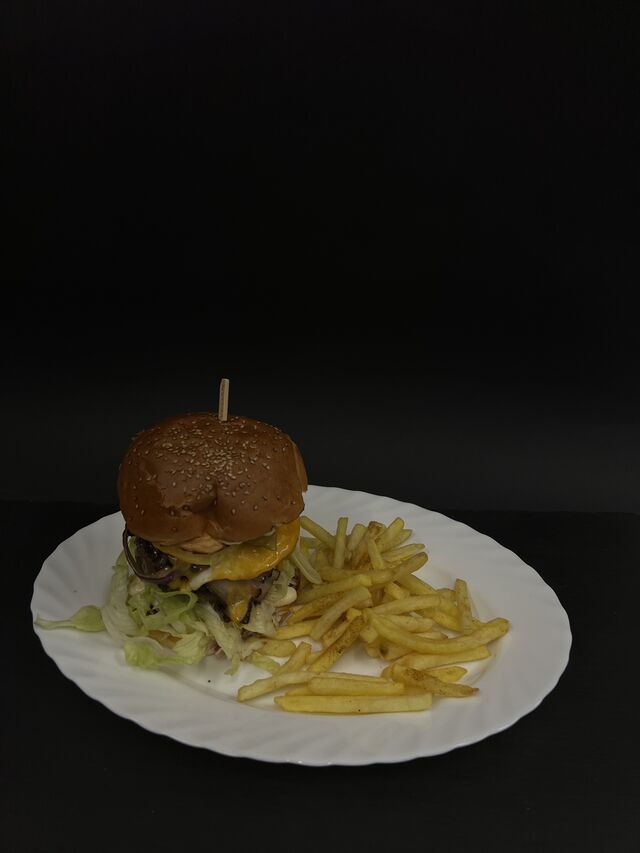 Burger Sedlák, hranolky