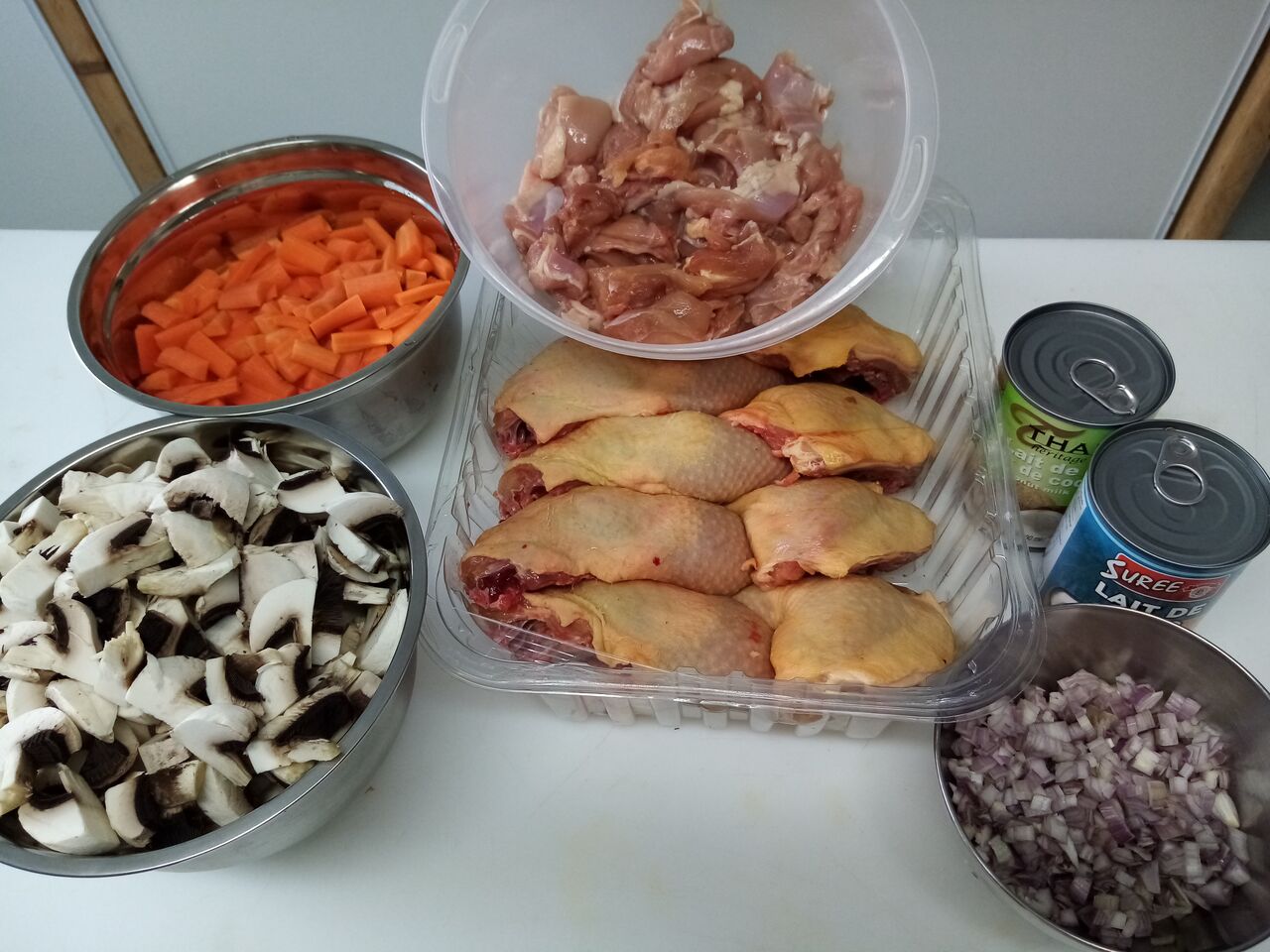 plat à emporter: poulet coco curry