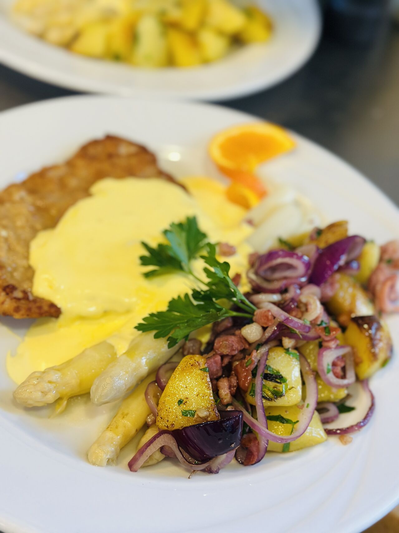 Schnitzel mit Spargel 