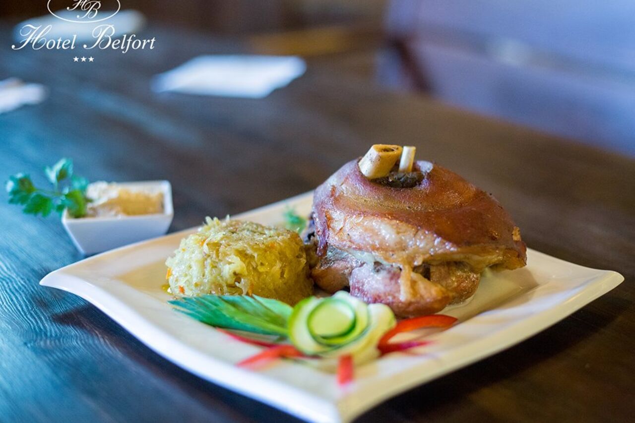 Oberża "Pod Czarnym Baranem"