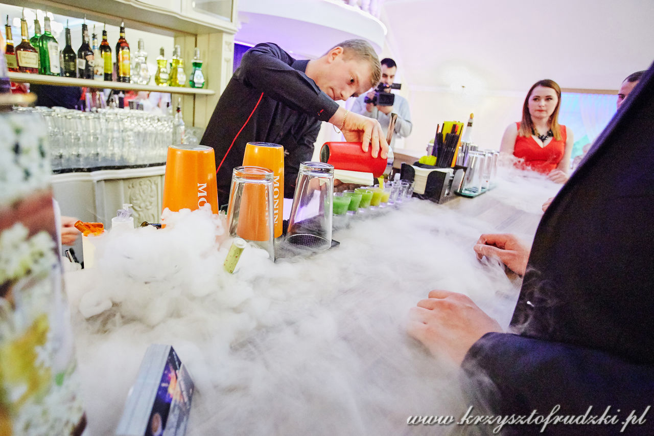 Drink bar