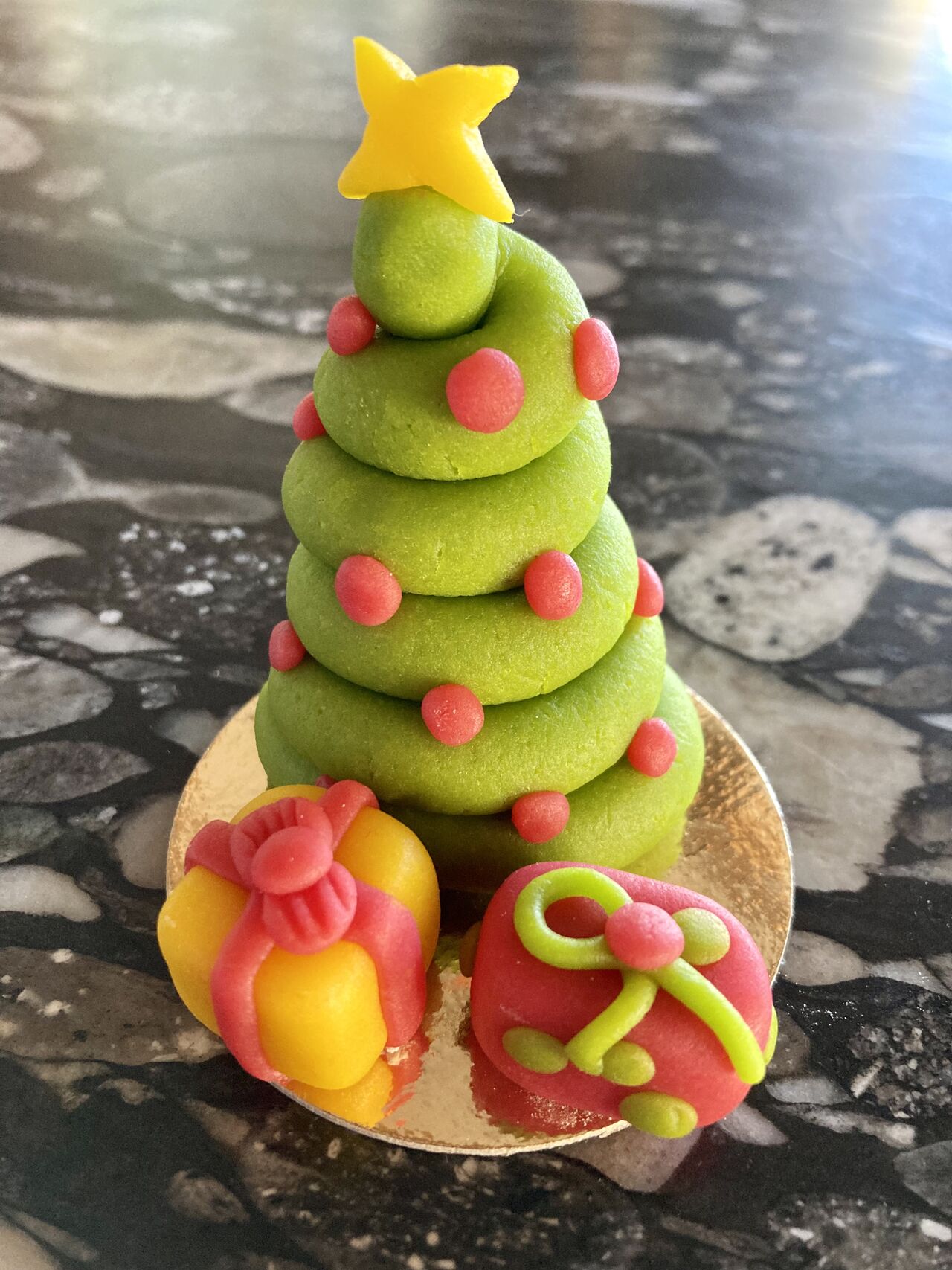 Le sapin de Noël 🎄 12 euros