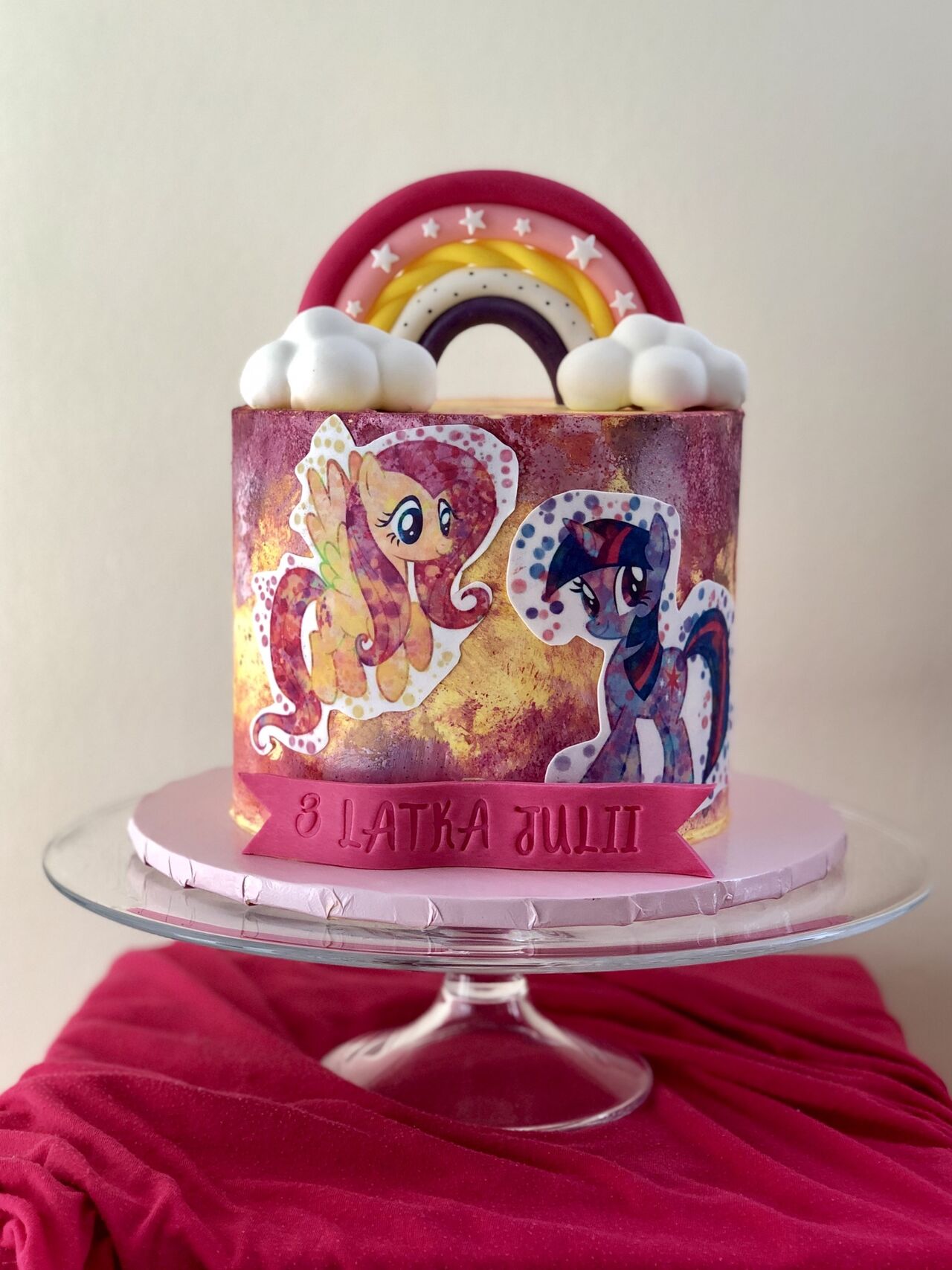 Torty dziecięce - Pony - malowany ręcznie, z wydrukami i figurkami