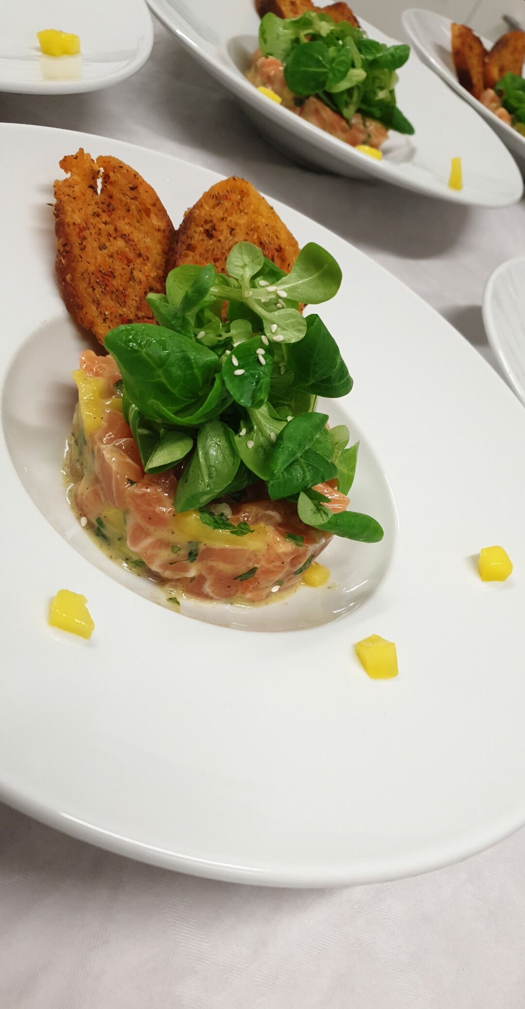Tartare de saumon-mangue 