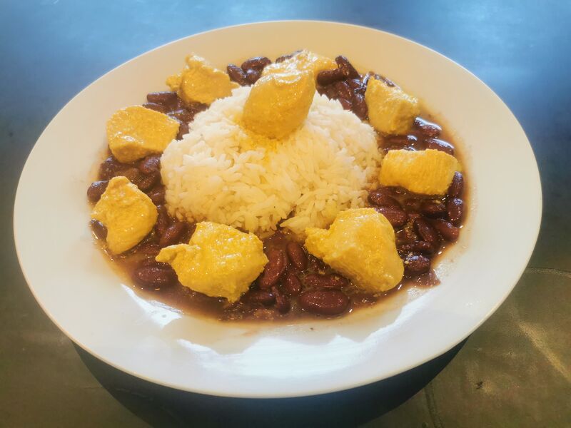 Sauté de poulet à la crème riz et haricot rouge 