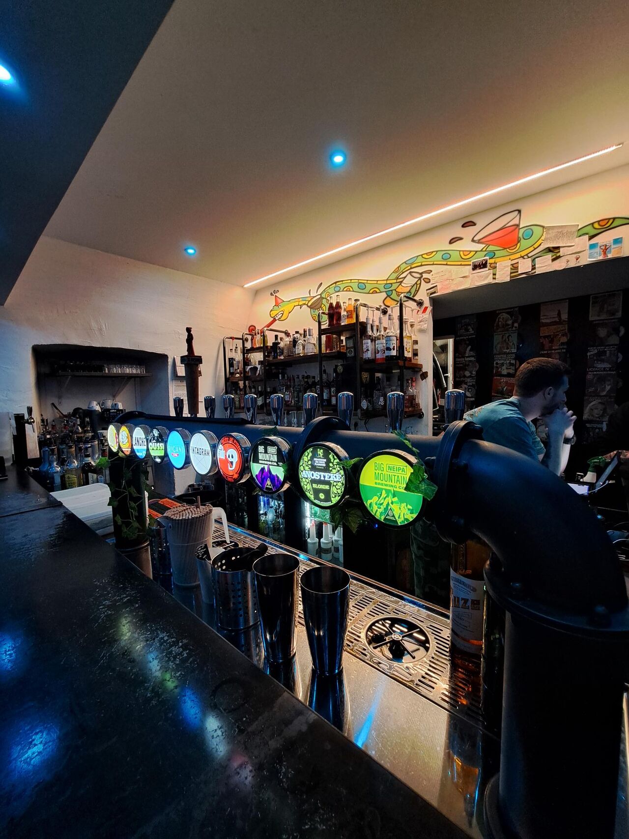 Le Bar