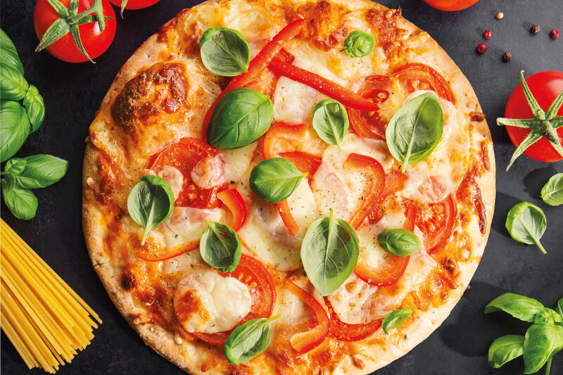 (Platzhalter) Pizza mit regionalen Produkten