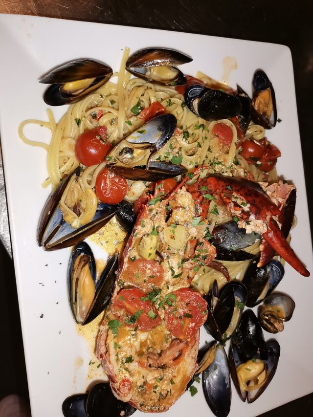 Linguine allo scoglio con Astice