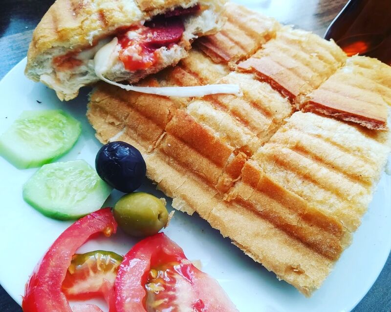 İstege baglı birbirinden lezzetleri tostlarımız