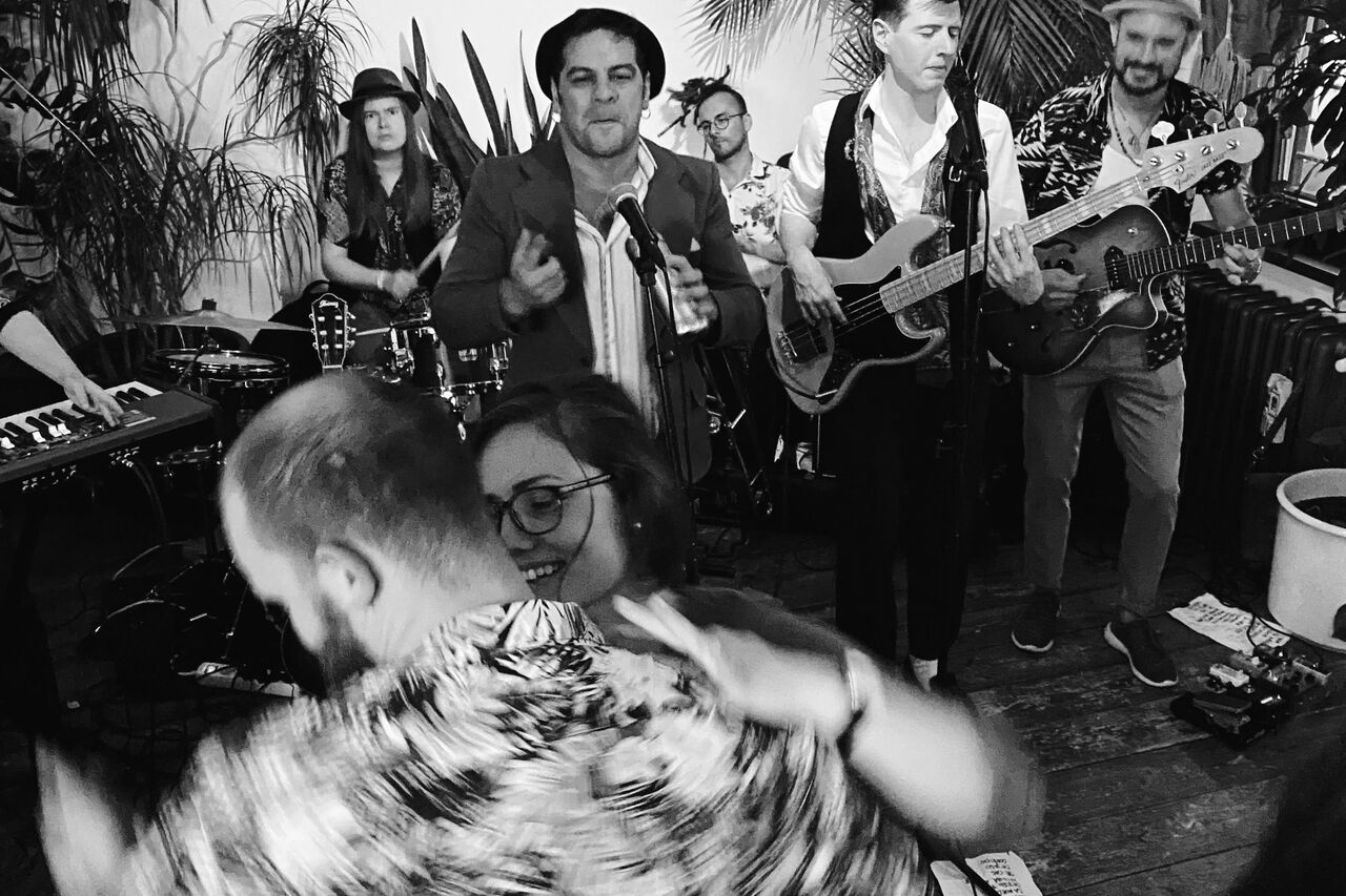 live music v JEMNÝ BISTRO