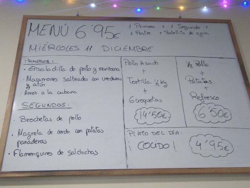 Menú, cocidito,pollitos y maaass 11 de diciembre 