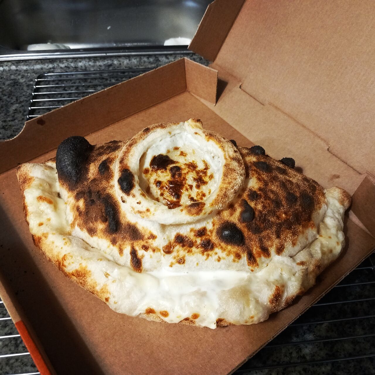 Calzone Alpine