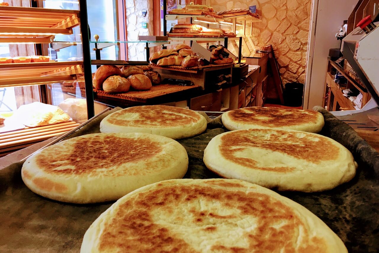 Nous proposons aussi des pains de semoules