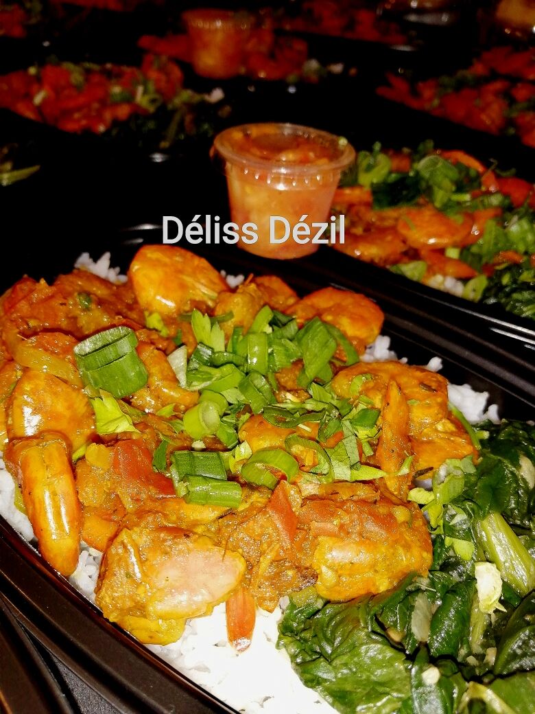 riz, carry crevettes, épinard