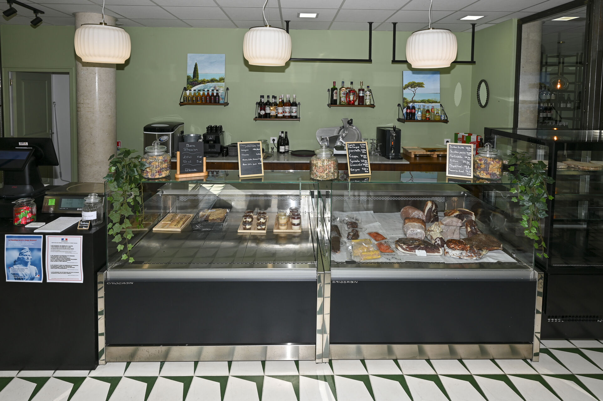 Charcuteries à la découpe