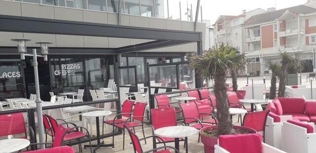 terrasse prête pour le 19 !