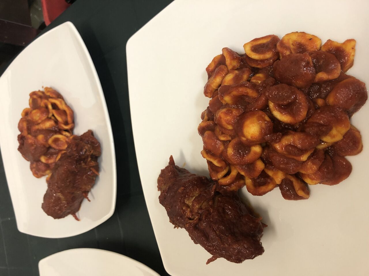 Orecchiette al ragù di puledro con la sua brasciola - piatto unico 