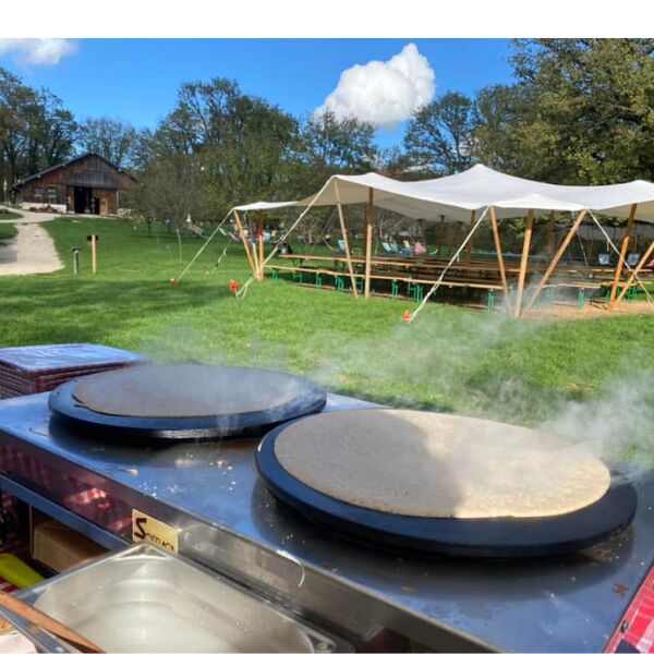 Location crêpière (double) gaz SOFRACA 60€ la journée 100€ le week-end