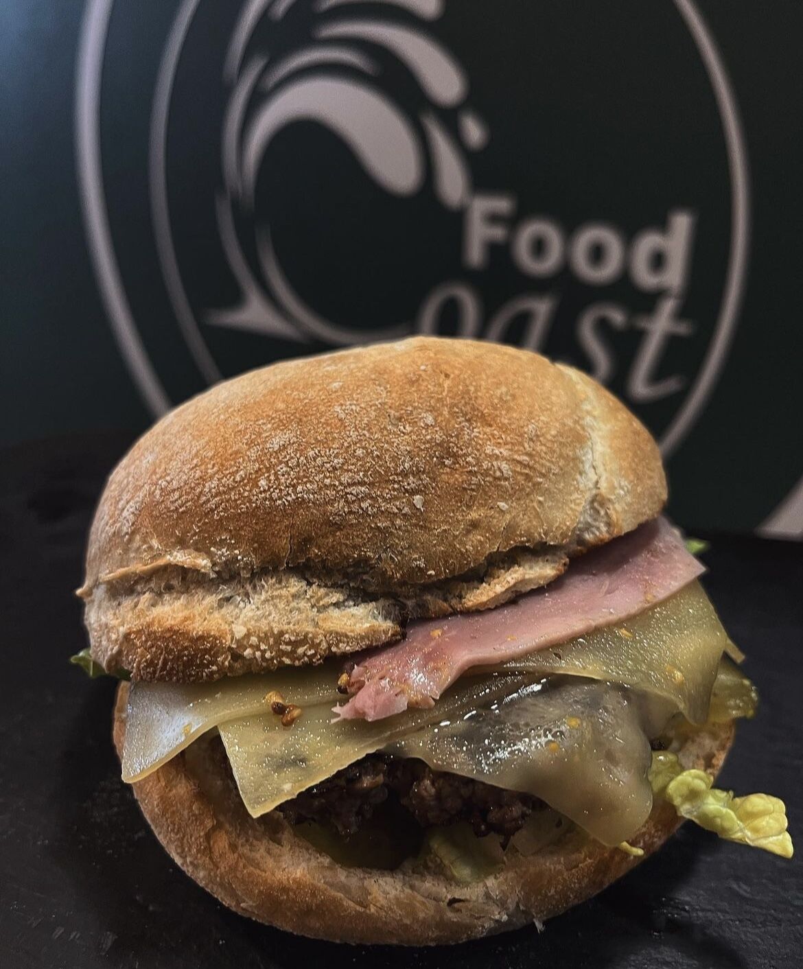 Burger du mois de février 2023, Le Parisien