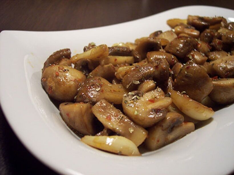 Tereyağlı Mantar Güveç - Buttered Mushroom Casserole