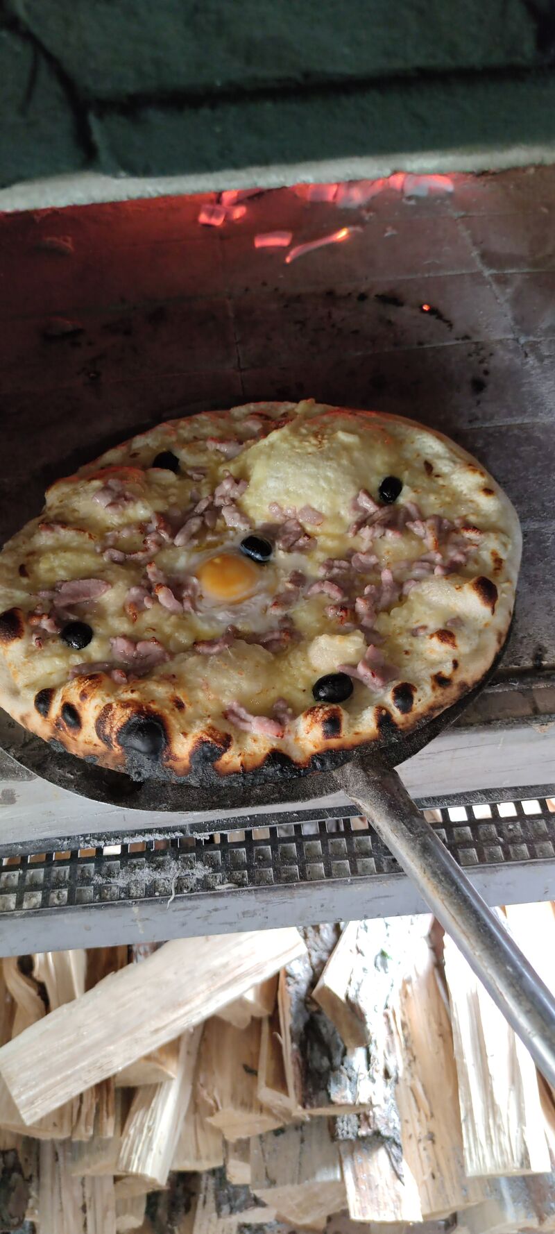 Paysanne feu 🔥 de bois